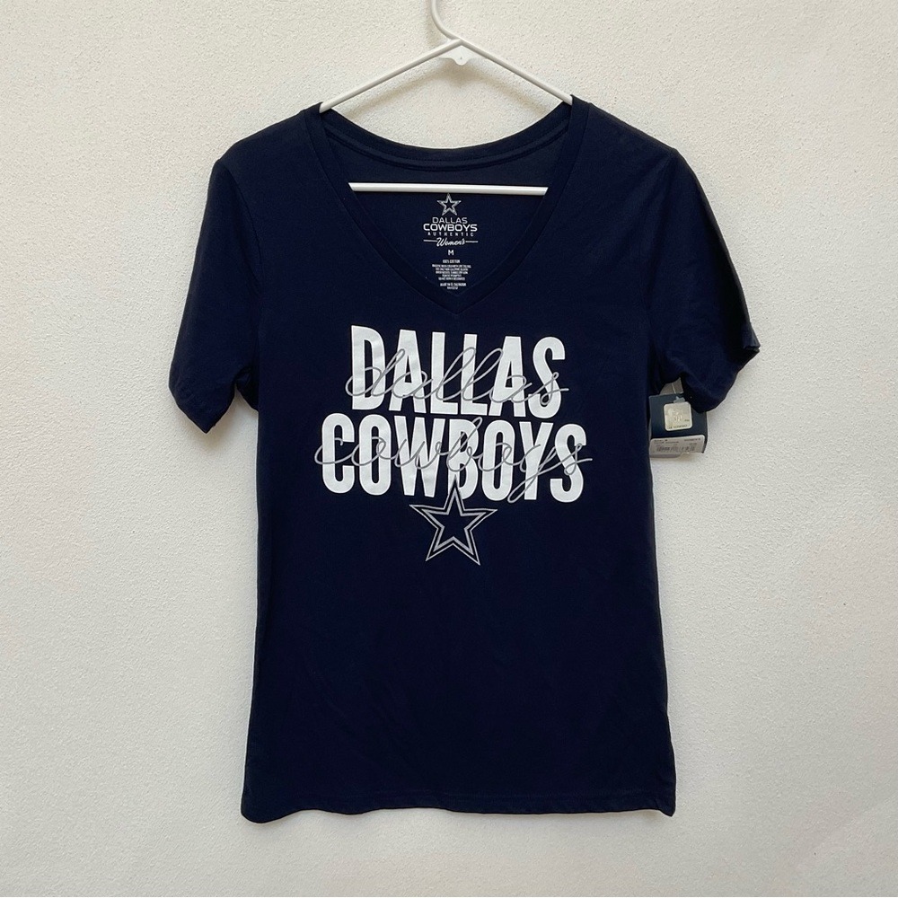 NWT Dallas Cowboys Football Navy, White Women's V-Neck T-Shirt Size Medium